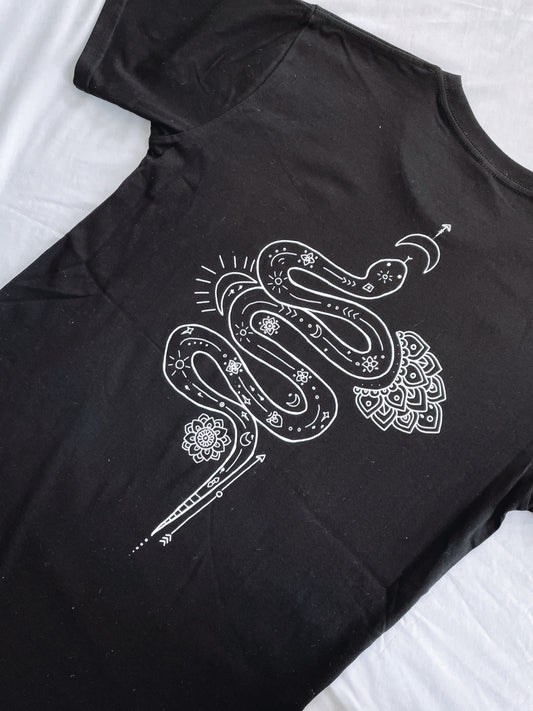 Unisex Serpent tee (long fit)