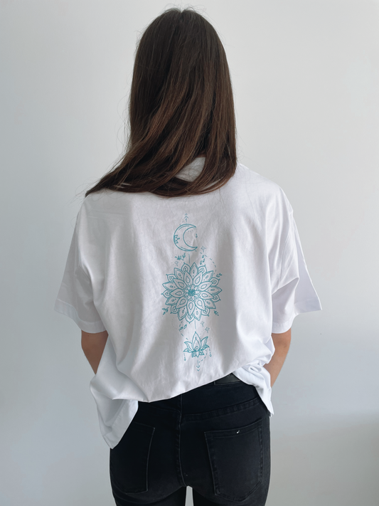 Charlotte Tee